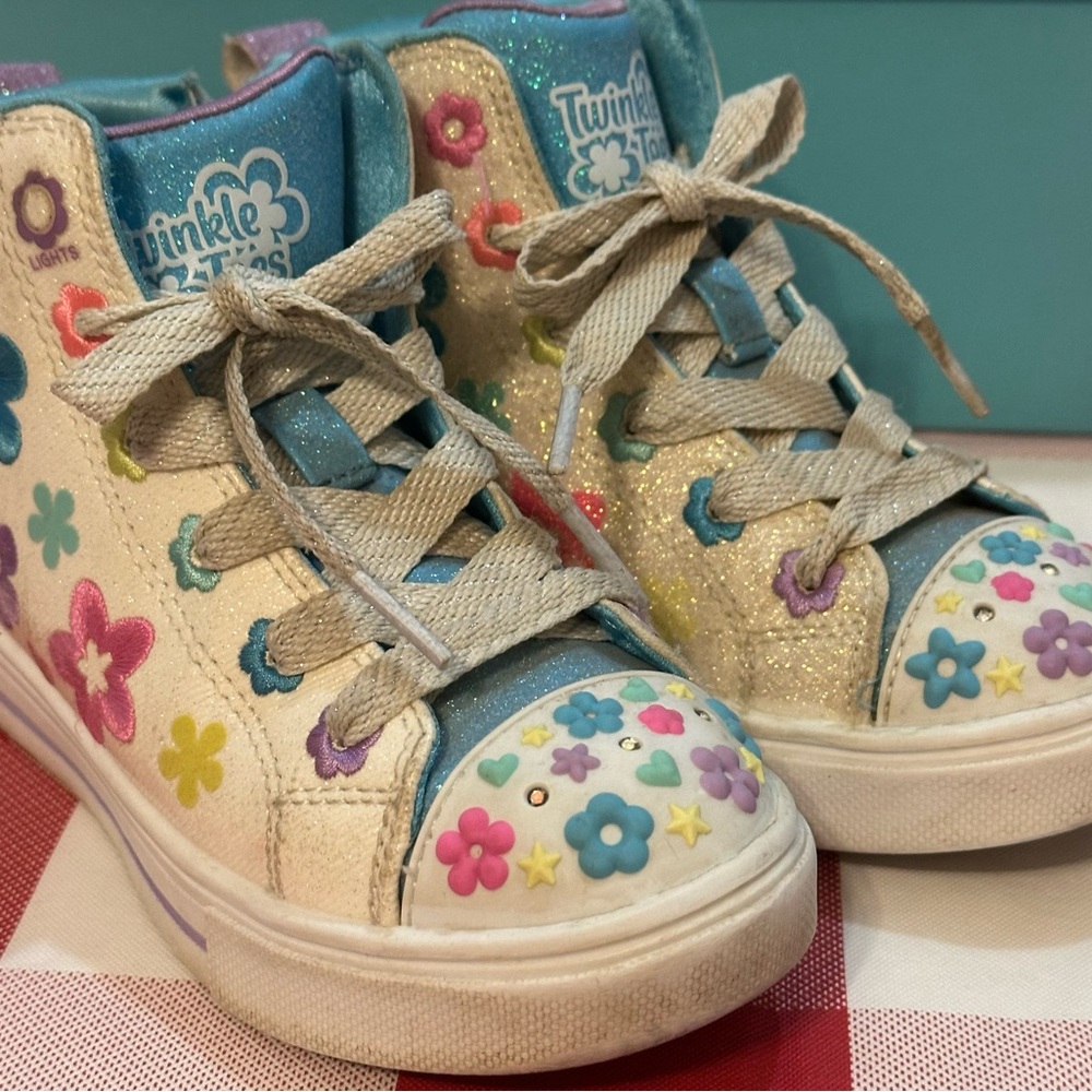 Girls Sketchers Twinkle Toes High Top Sneakers - Size 11 (Toddler) - Picture 9 of 9